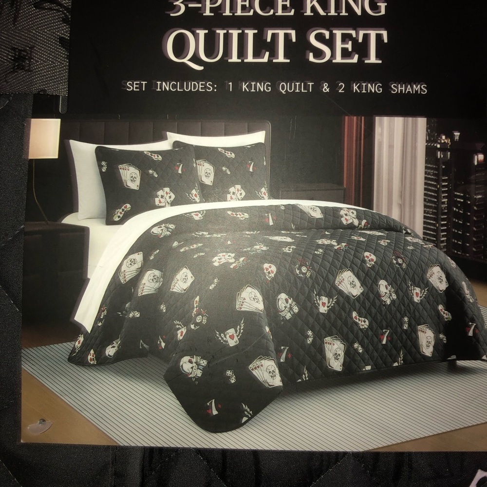 🖤 Ed Hardy King Black Playing Card Quilt Set- 3 pieces